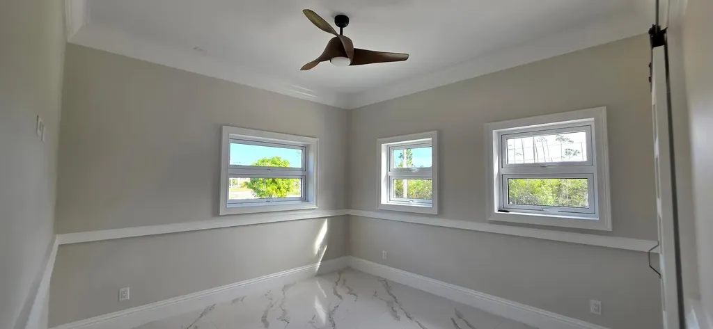 Defender Avenue 13 Grand Bahama Freeport BS