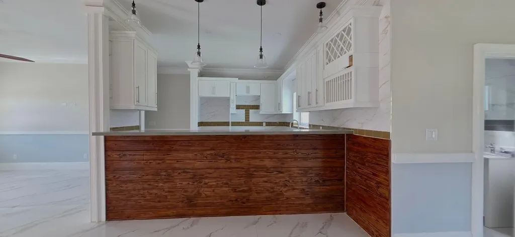 Defender Avenue 13 Grand Bahama Freeport BS