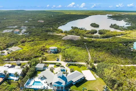 Breakwater Drive Lot 10821 Exuma BS