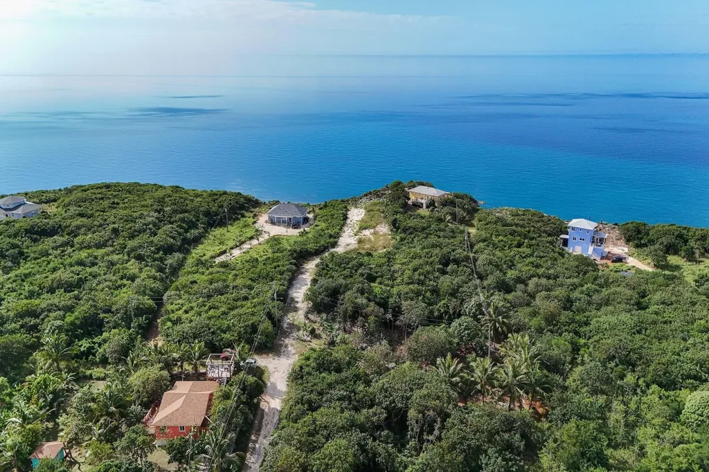 Lot 5b Clifftop Estate Eleuthera BS