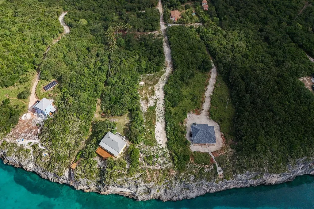 Lot 5b Clifftop Estate Eleuthera BS