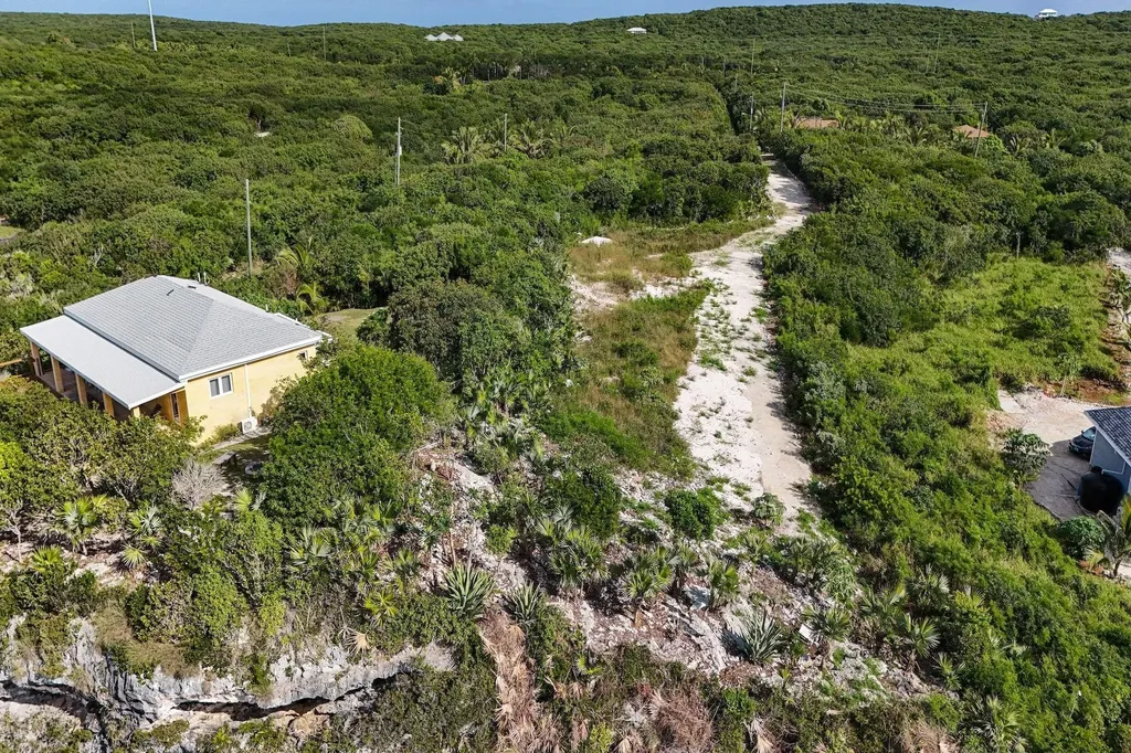 Lot 5b Clifftop Estate Eleuthera BS