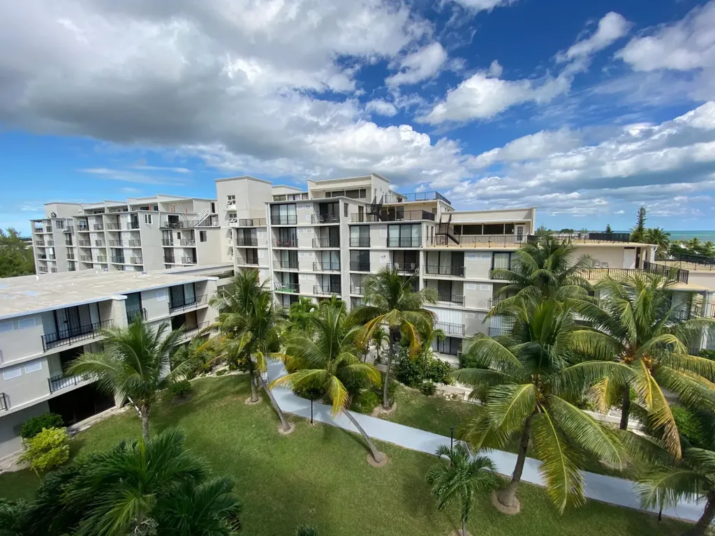 Coral Road Grand Bahama Freeport BS