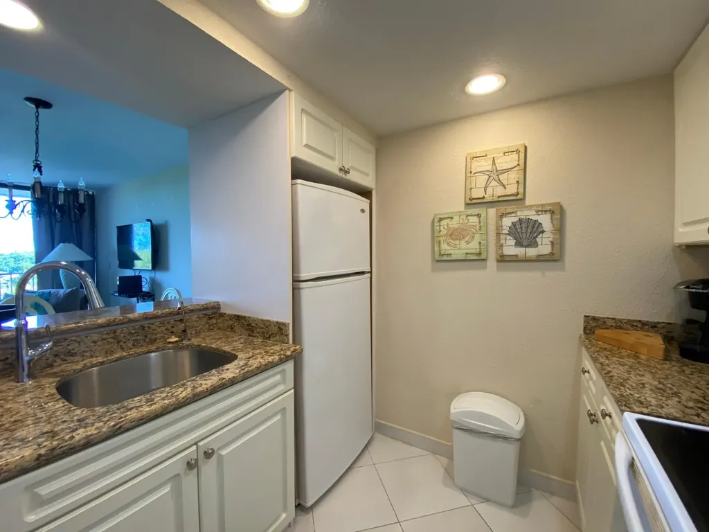 Coral Road Grand Bahama Freeport BS