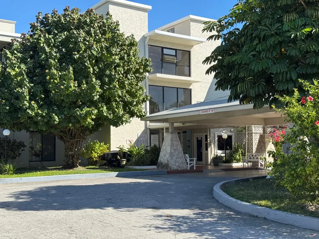 Coral Road Grand Bahama Freeport BS