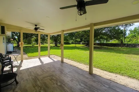 Hawaii Avenue 449 Grand Bahama Freeport BS