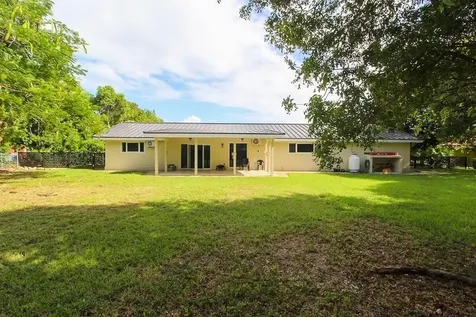 Hawaii Avenue 449 Grand Bahama Freeport BS