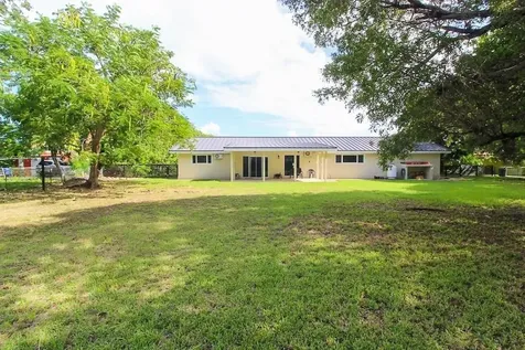 Hawaii Avenue 449 Grand Bahama Freeport BS