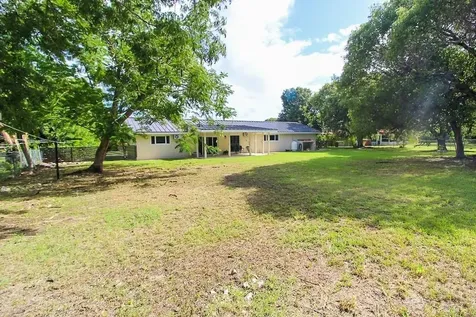 Hawaii Avenue 449 Grand Bahama Freeport BS