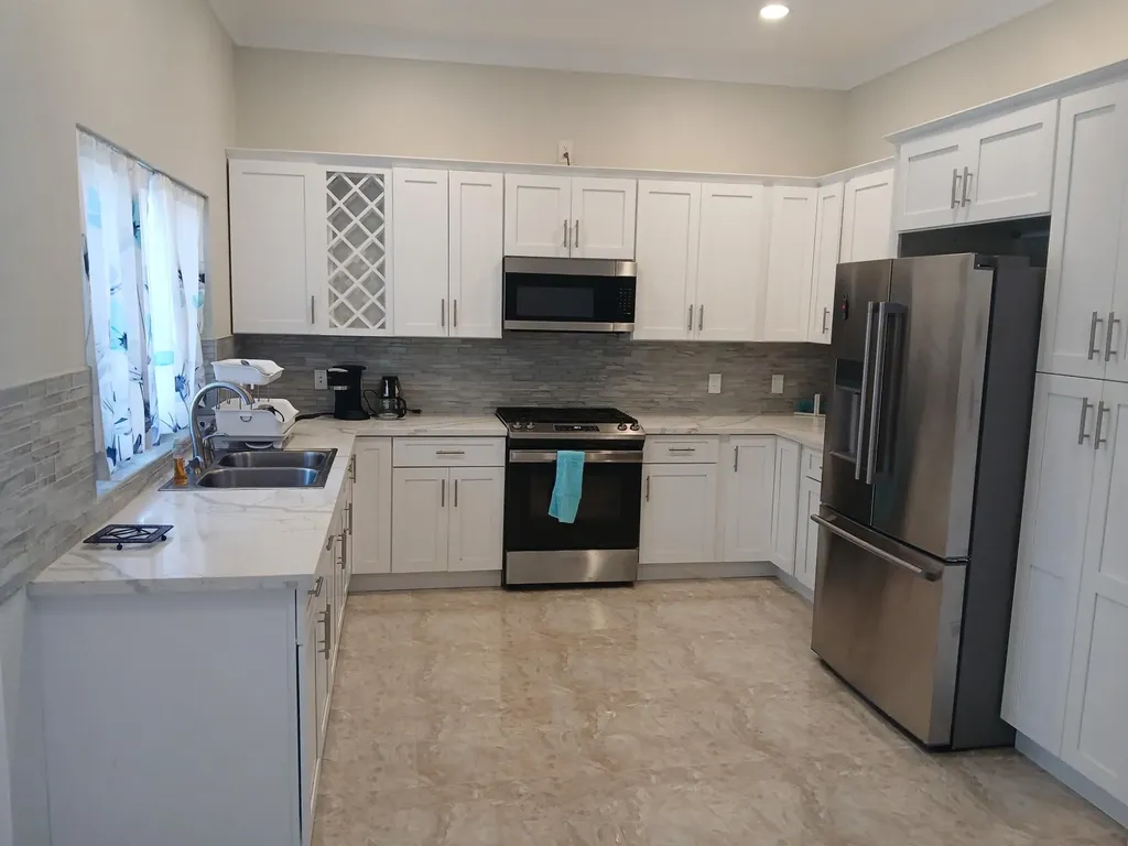Love Estates 62 New Providence Paradise Island BS