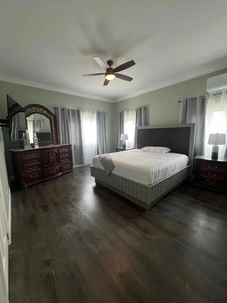 Love Estates 62 New Providence Paradise Island BS
