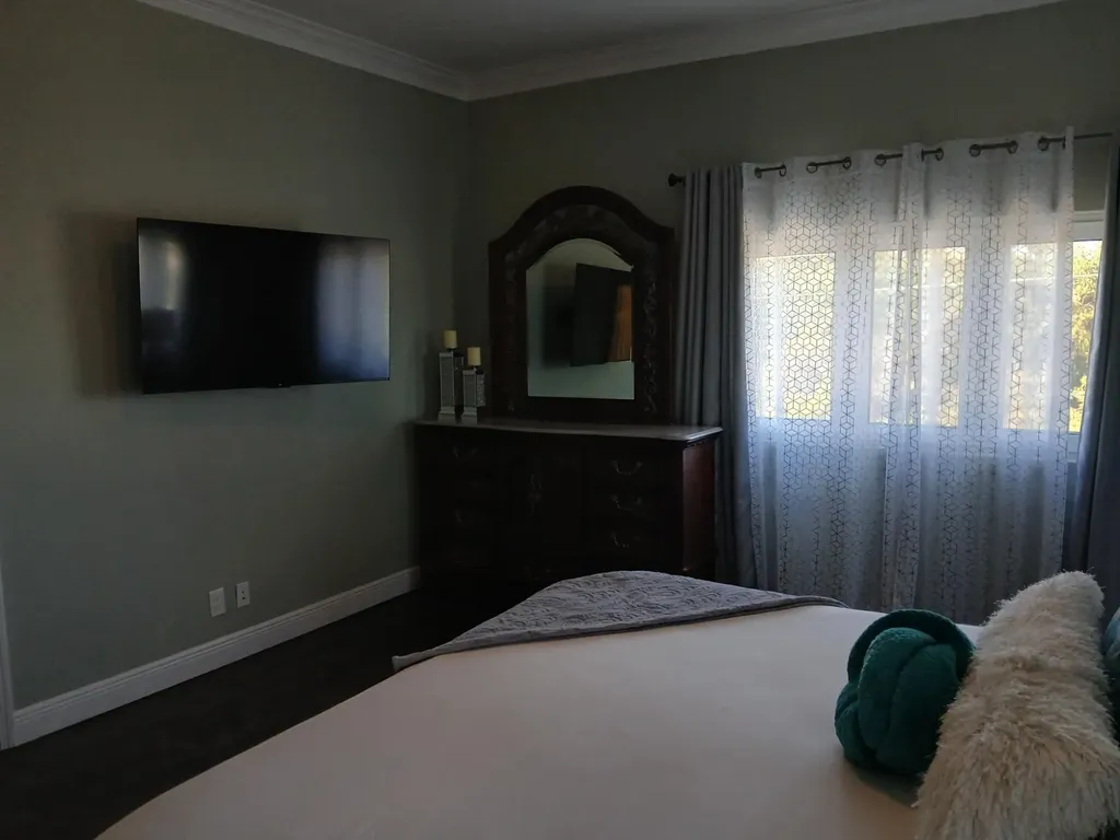 Love Estates 62 New Providence Paradise Island BS