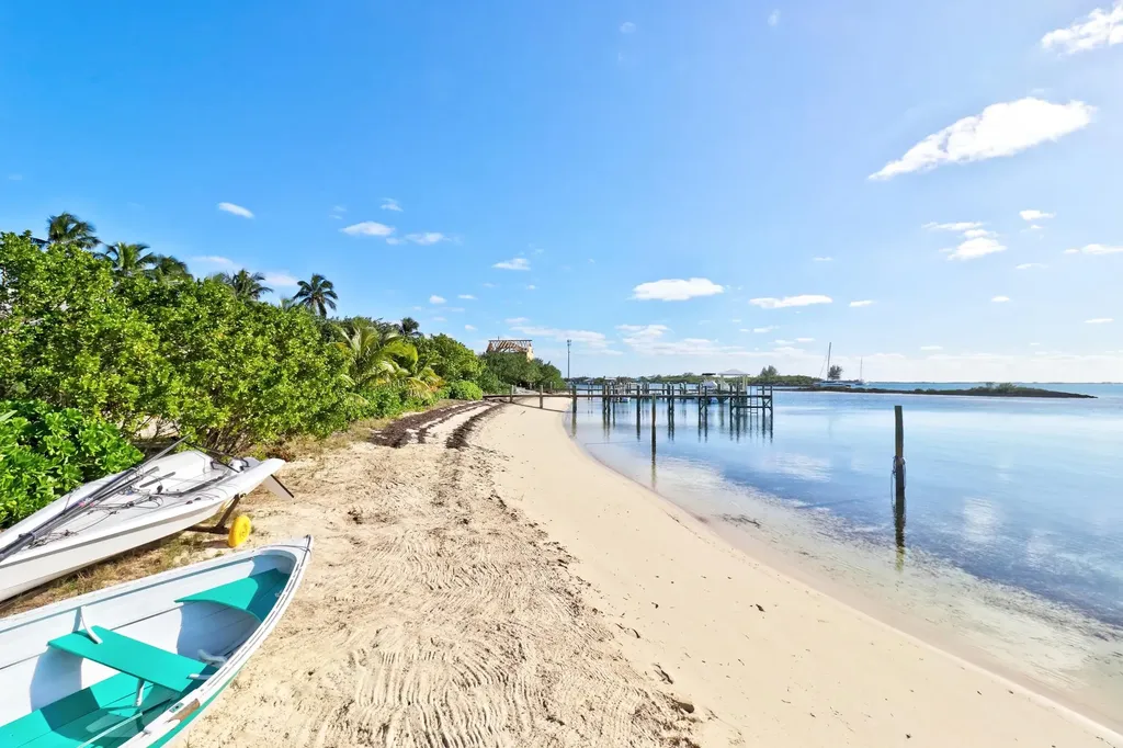 Berry Patch Abaco BS