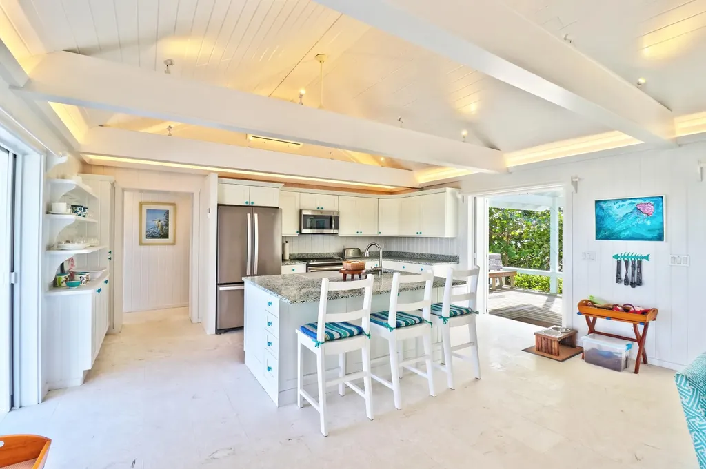 Berry Patch Abaco BS