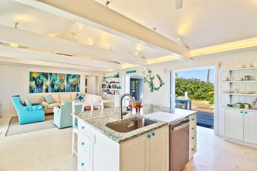 Berry Patch Abaco BS