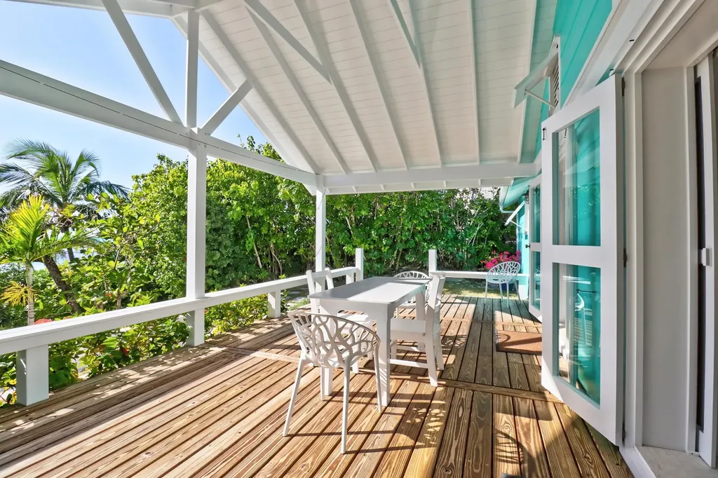 Berry Patch Abaco BS