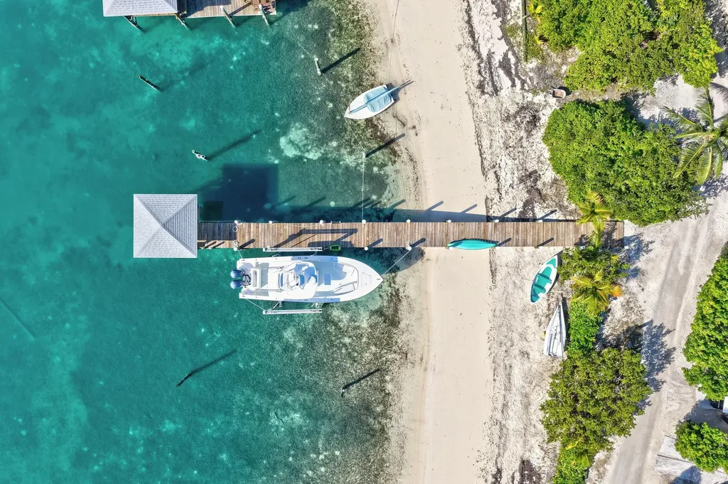 Berry Patch Abaco BS