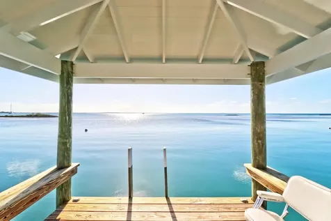 Berry Patch Abaco BS