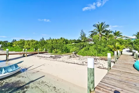 Berry Patch Abaco BS