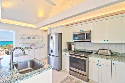 Berry Patch Abaco BS