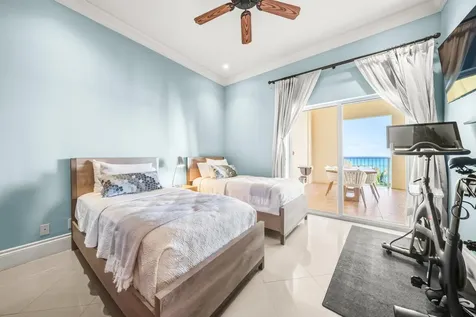 Caves Heights New Providence Paradise Island BS