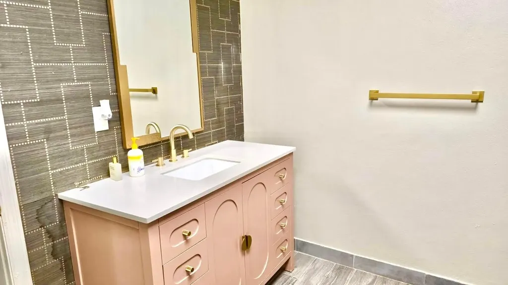 Chippingham Studio Suite Rental New Providence Paradise Island BS