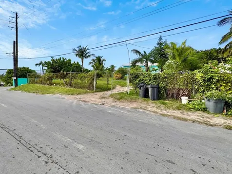 Dunmore Street Eleuthera BS