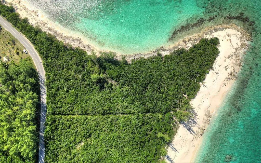 3 Acre East Bonefish Bay San Salvador BS