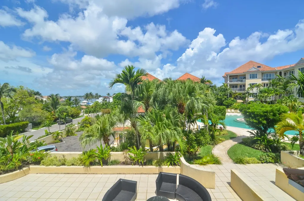 Harbour Breeze New Providence Paradise Island BS