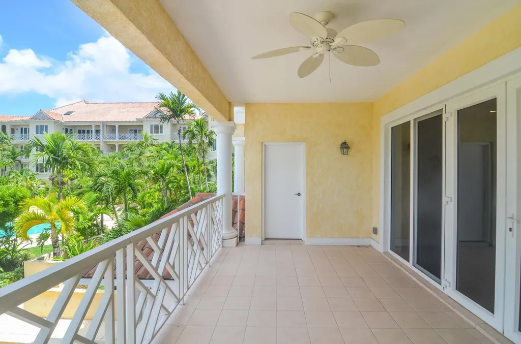 Harbour Breeze New Providence Paradise Island BS