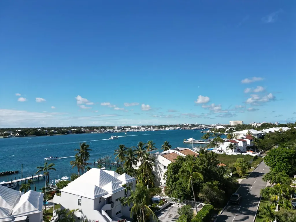 Harbour Breeze New Providence Paradise Island BS