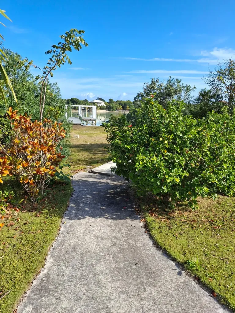 Pelican Shores Lot 1 Abaco BS