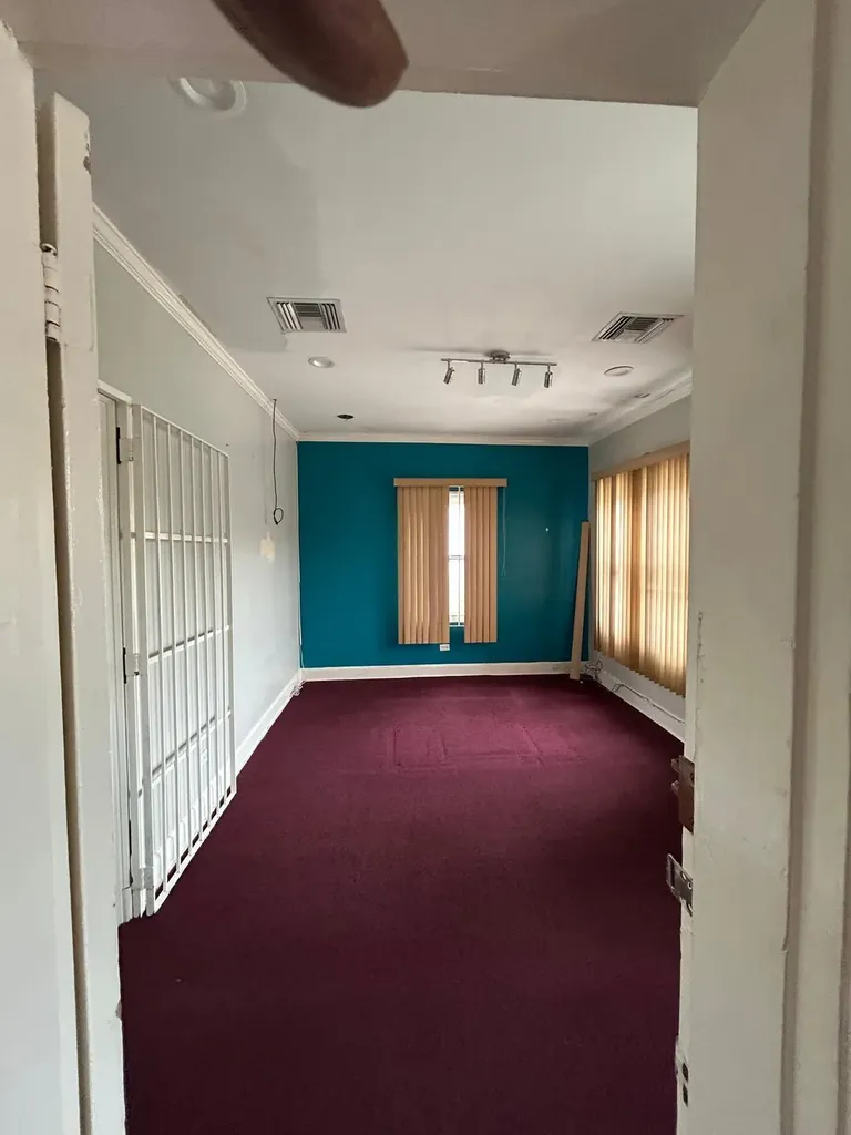 East Street North 39 New Providence Paradise Island BS