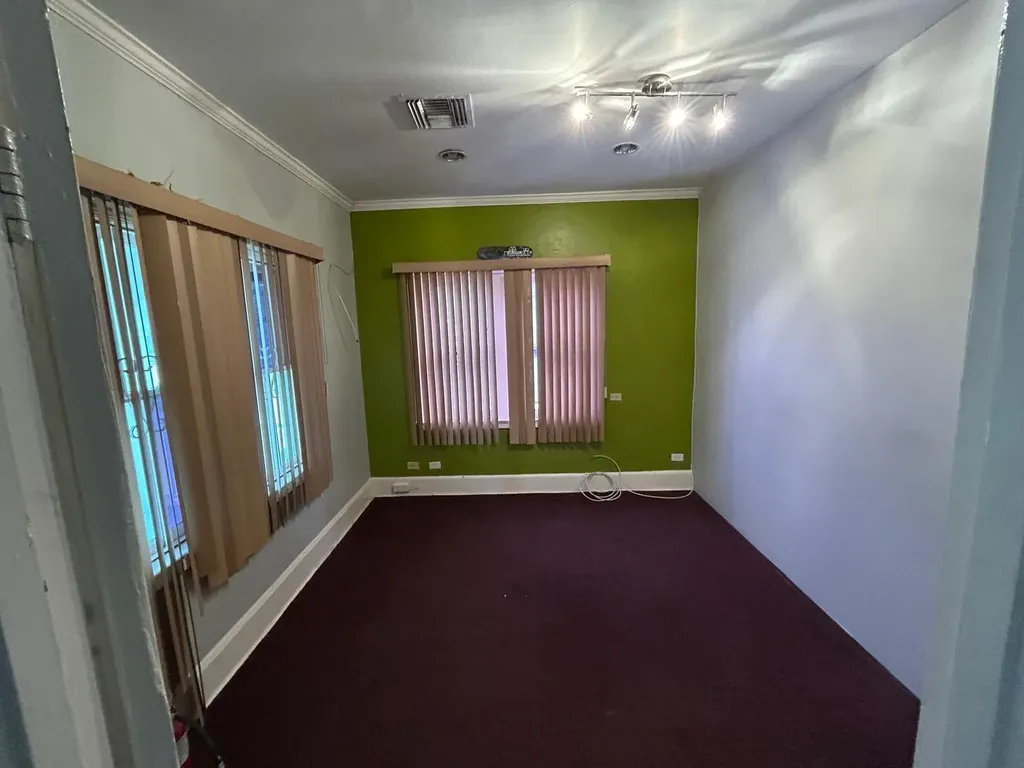 East Street North 39 New Providence Paradise Island BS