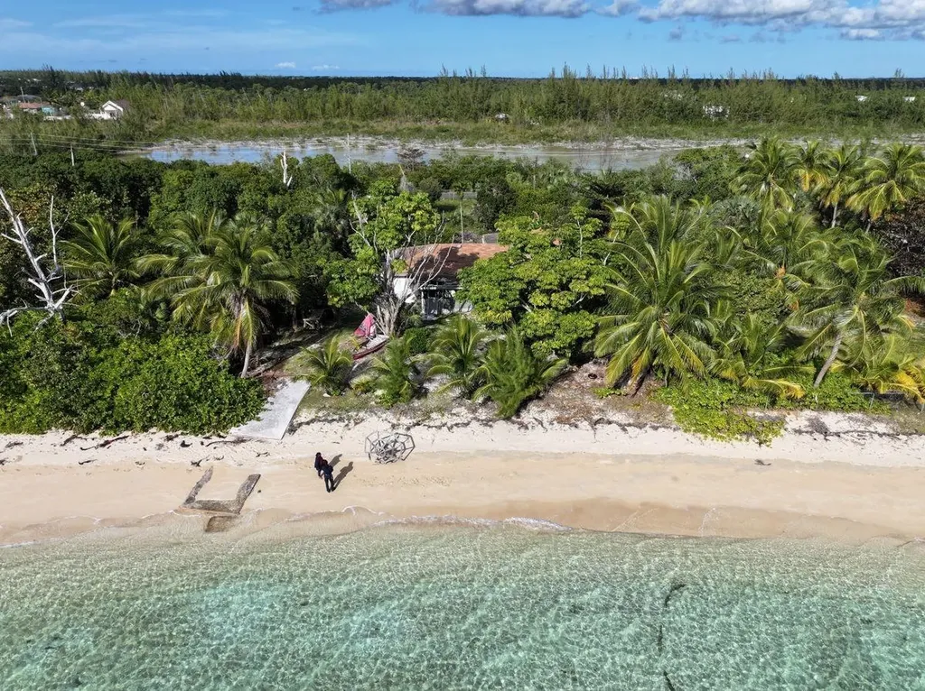 Adelaide Beach Drive 55 New Providence Paradise Island BS