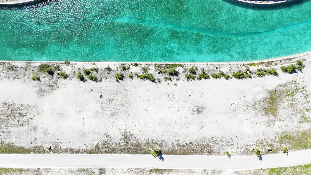 Lot 85, Rokers Point Exuma BS