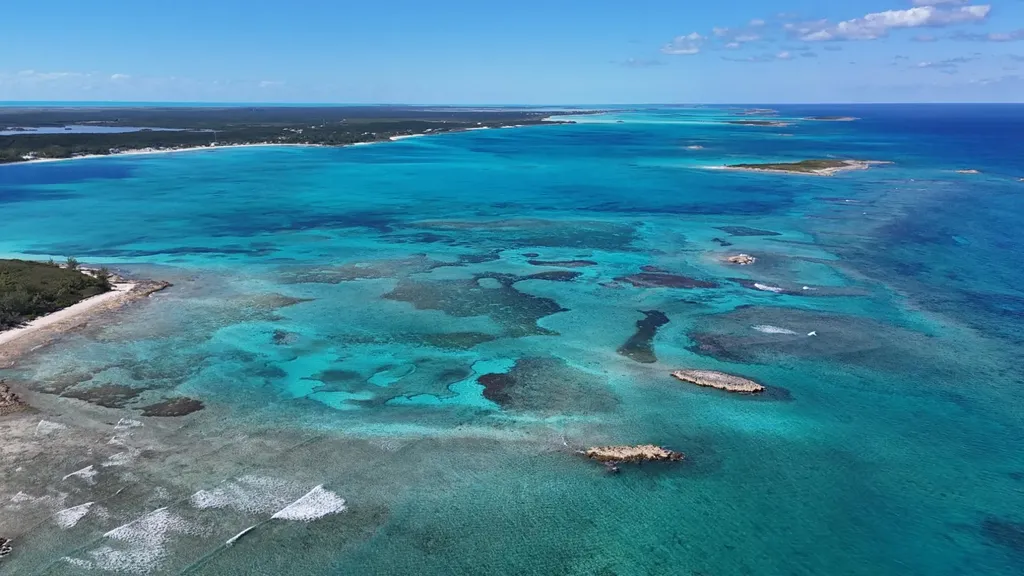 Lot 85, Rokers Point Exuma BS