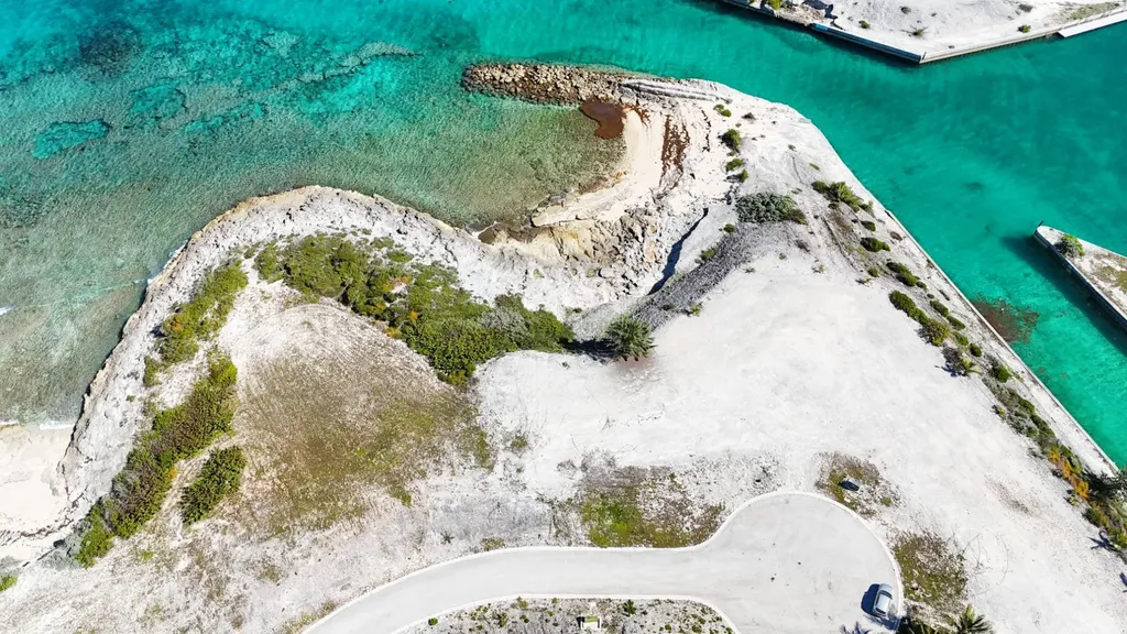 Lot 9, Rokers Point Exuma BS