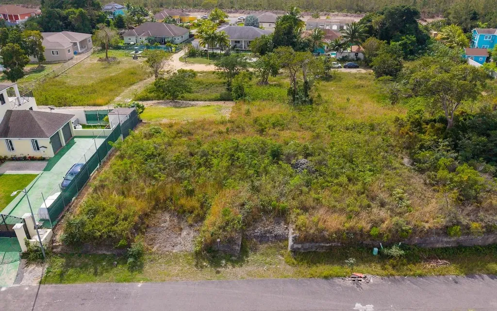 Lot 124, Killarney Shores New Providence Paradise Island BS