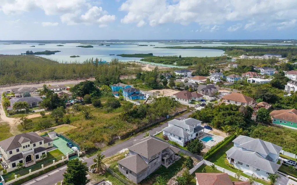 Lot 124, Killarney Shores New Providence Paradise Island BS
