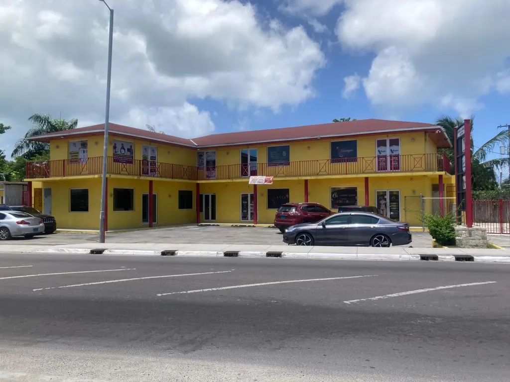 Robinson Road New Providence Paradise Island BS