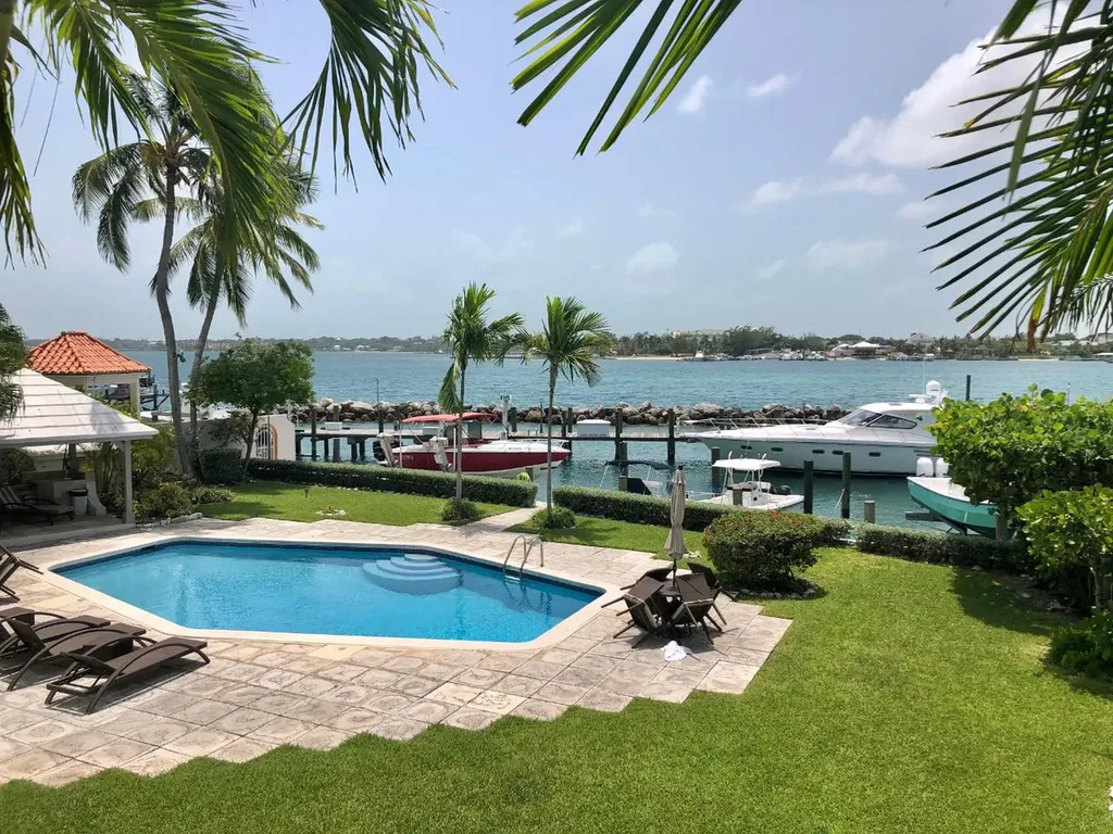 Harbourside Ii New Providence Paradise Island BS