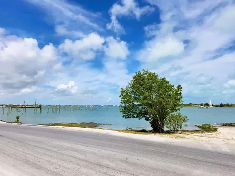 Elizabeth Avenue & Bay Street Abaco BS