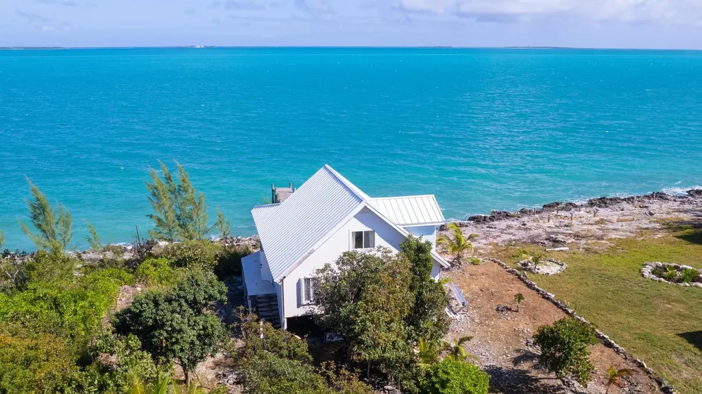 Lot 8, Boiling Hole Point Abaco BS