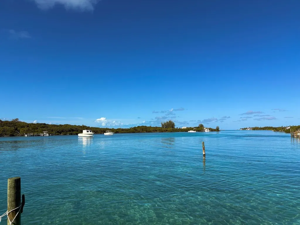 Man O War Cay Abaco BS