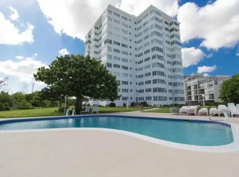Riviera Towers Grand Bahama Freeport BS