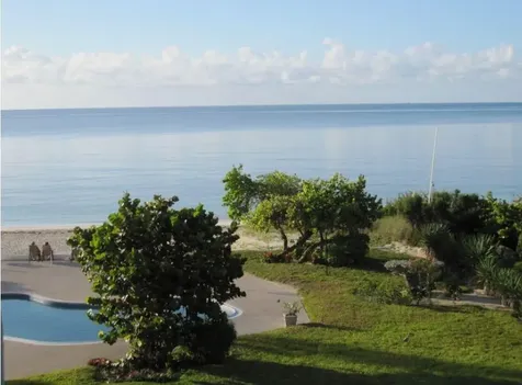 Riviera Towers Grand Bahama Freeport BS