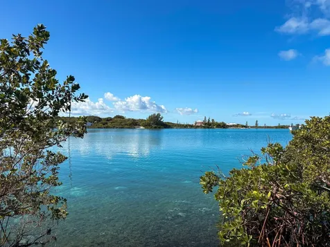 Man O War Cay Abaco BS