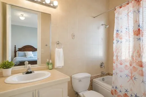 Palmshores Love Beach Wal 8 New Providence Paradise Island BS