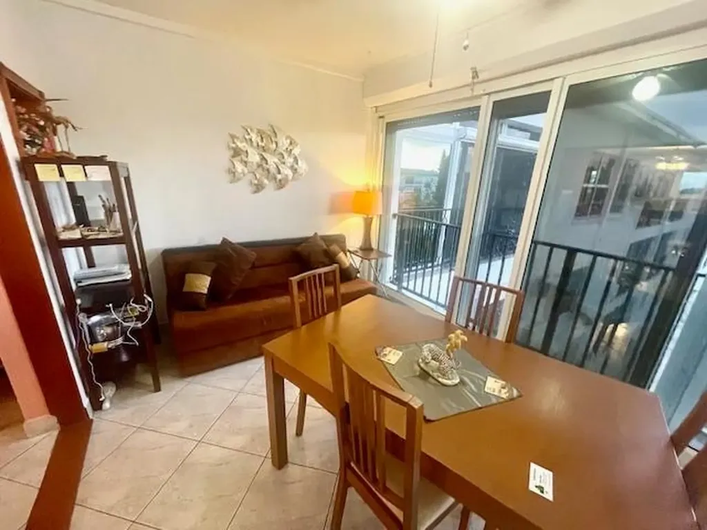 Jansel Court Grand Bahama Freeport BS